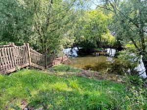 Photo 22- click for photo gallery